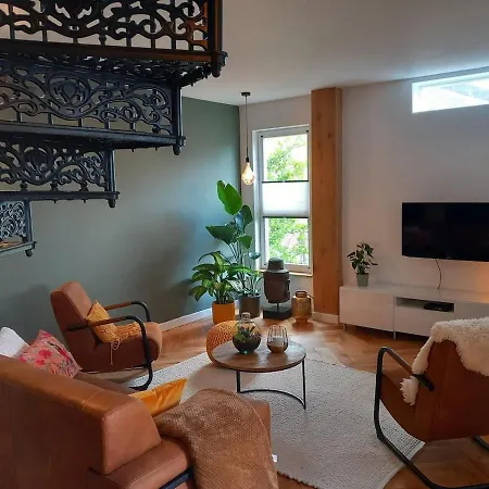 شقة Luxurious House Close To The Center Of Amsterdam أوستزان