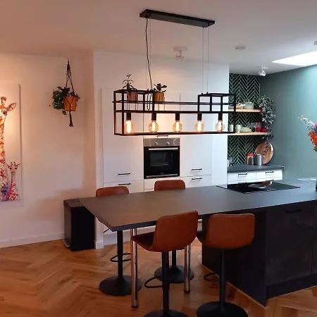 Luxurious House Close To The Center Of Amsterdam Apartman