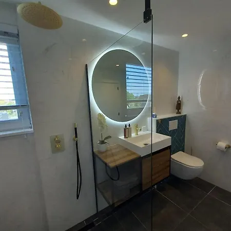 Apartman Luxurious House Close To The Center Of Amsterdam Oostzaan